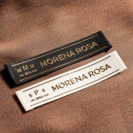 Etiqueta de cetim para roupas estampa dourada morena rosa