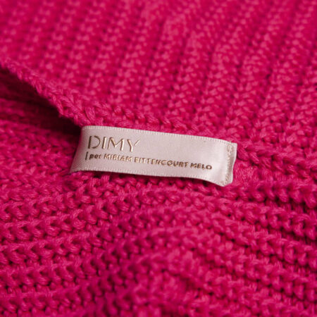 Etiqueta confortável com impressão metalizada em alto-relevo para tricot DIMY