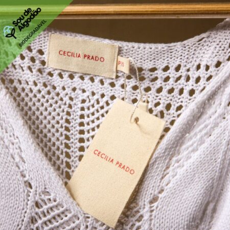 Etiqueta e tag de algodão sustentável para roupas cecilia prado