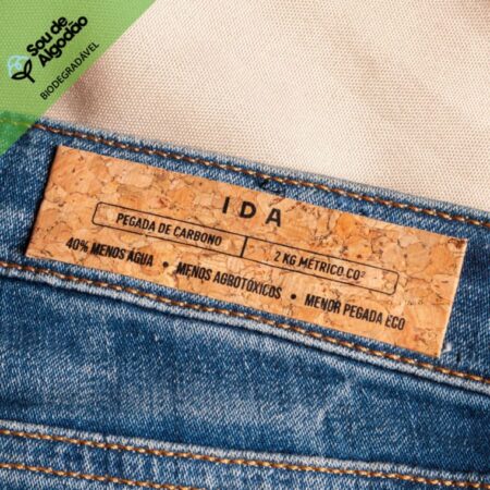 Etiqueta externa de cortiça para jeans ida